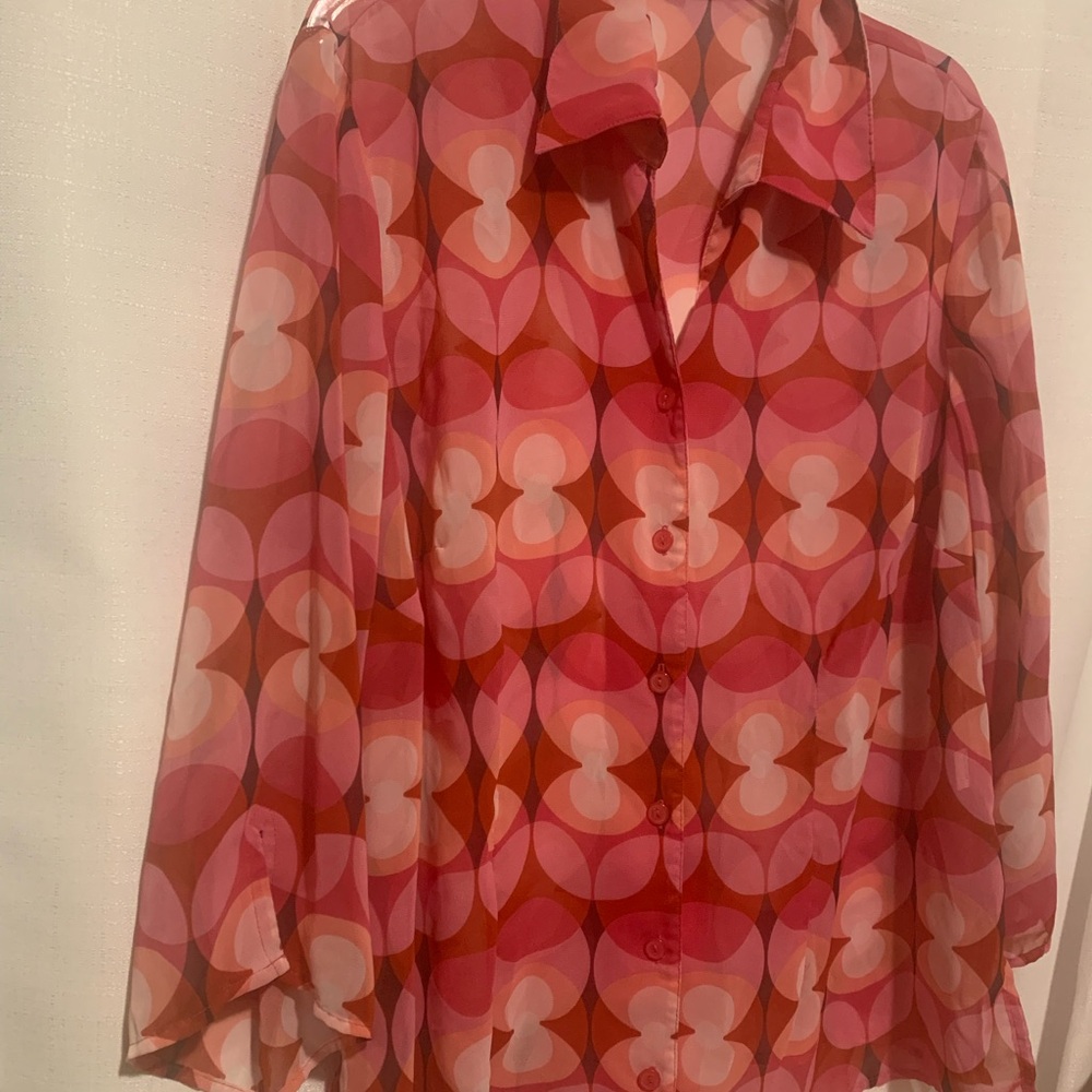 Plus NOTATIONS Rosey Top, Sheer,Long Sleeved Romantic,Easy-to-Pack!Reds& Pinks - Picture 10 of 11
